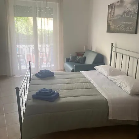 Roomors Of - Sea View Guest house Naples